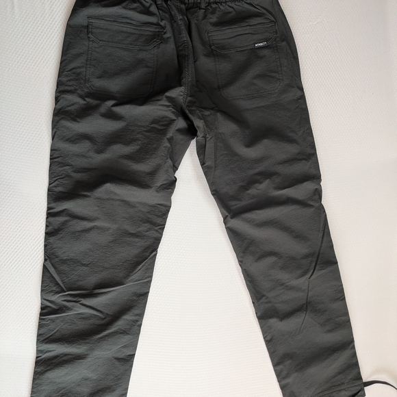 Sold - Picture 5 of 7